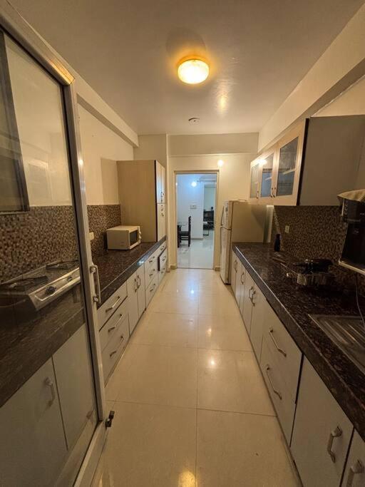 The Grand Ganga Room 2 Near Sangam Prayagraj Exterior photo